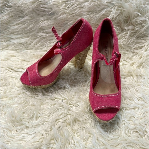 American Rag Women’s Red Peep Toe Platform Shoes. Size 8 - Picture 1 of 8